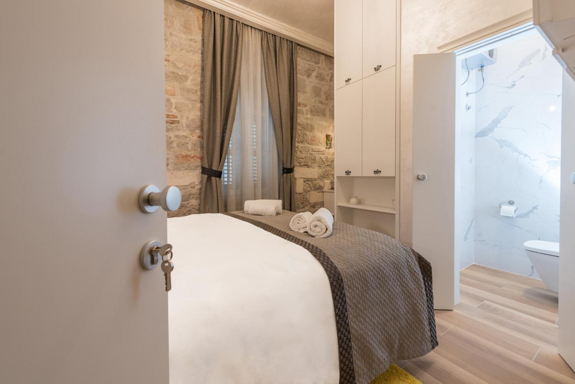 Zara Palace - Design Rooms Экстерьер фото