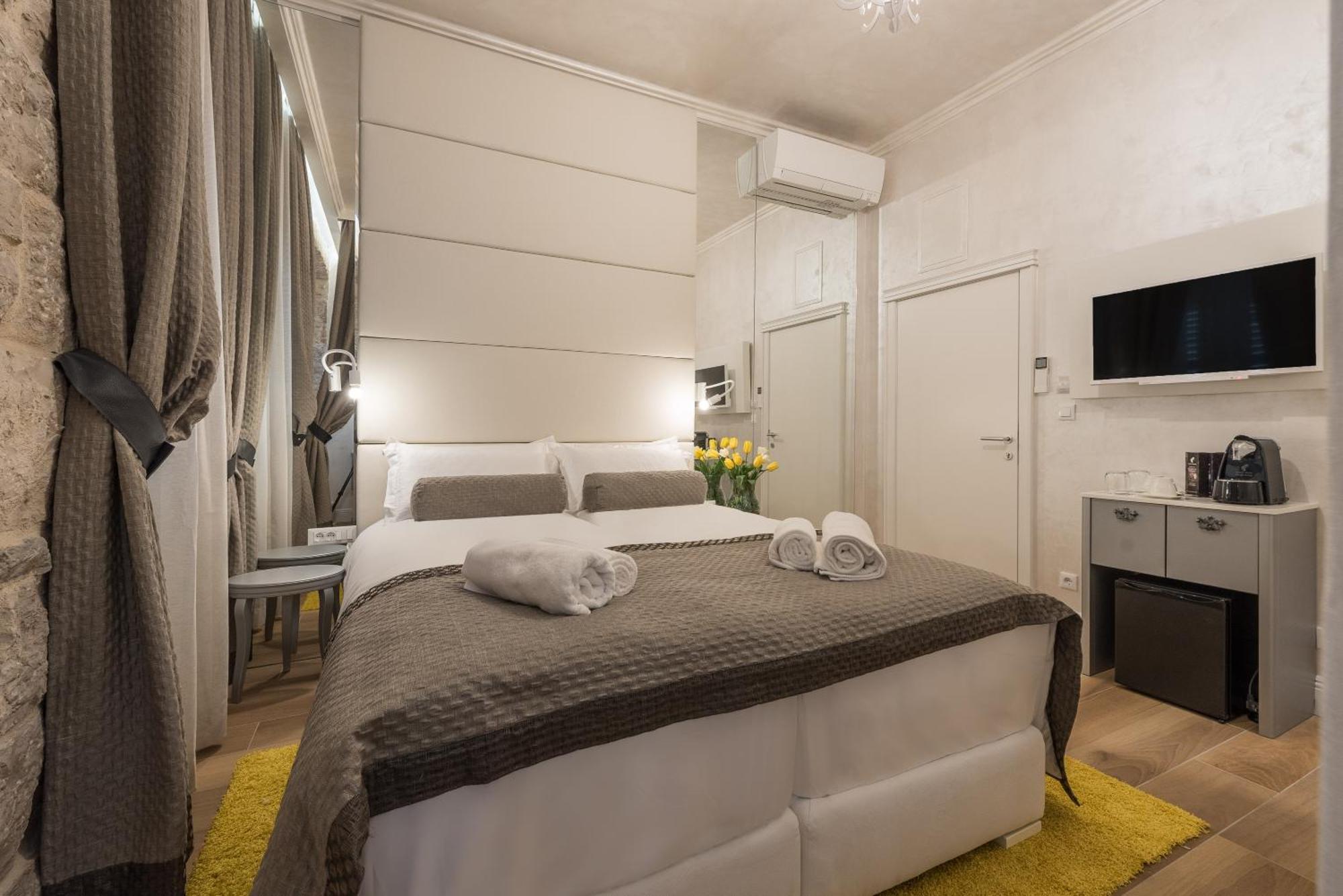 Zara Palace - Design Rooms Экстерьер фото